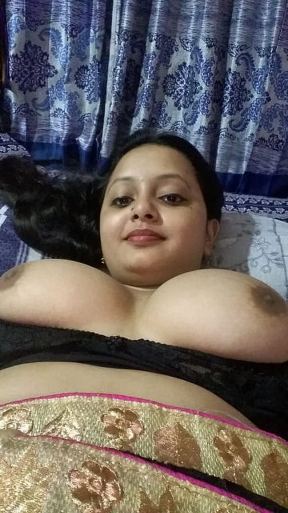 Famous Momo Bhabhi Full Collection (41 videos coming soon) #96003158
