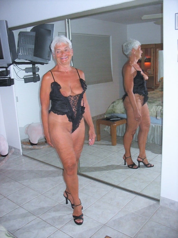 I invite all grannies to get naked #100937363