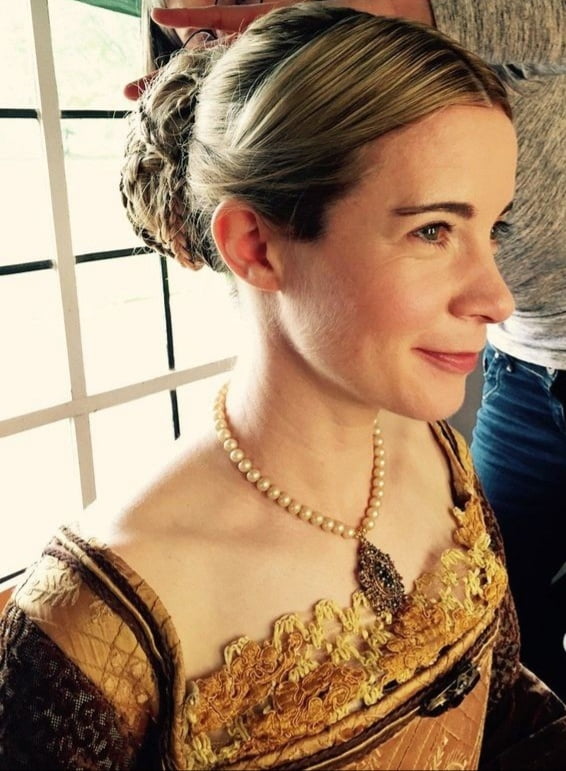 Historian Hotties #100346380