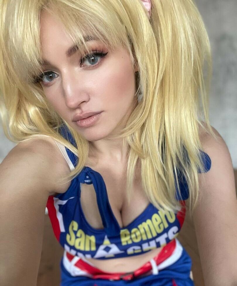 Shproton desnuda #108161108