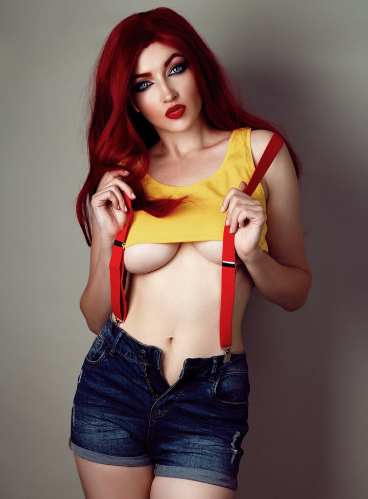 Shproton desnuda #108161179