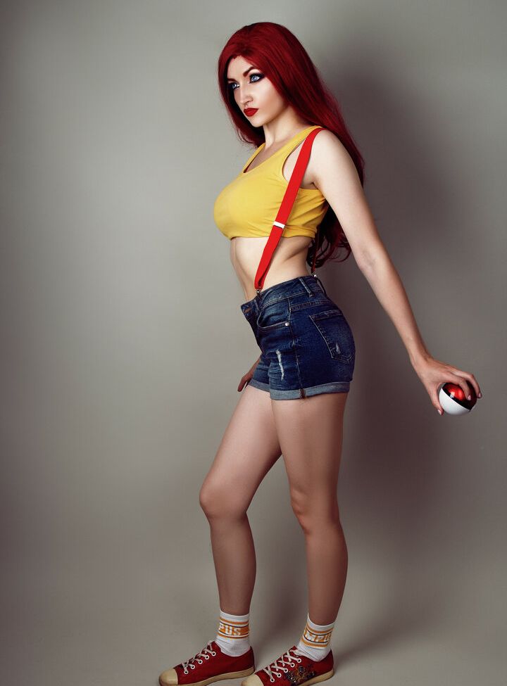 Shproton desnuda #108161183