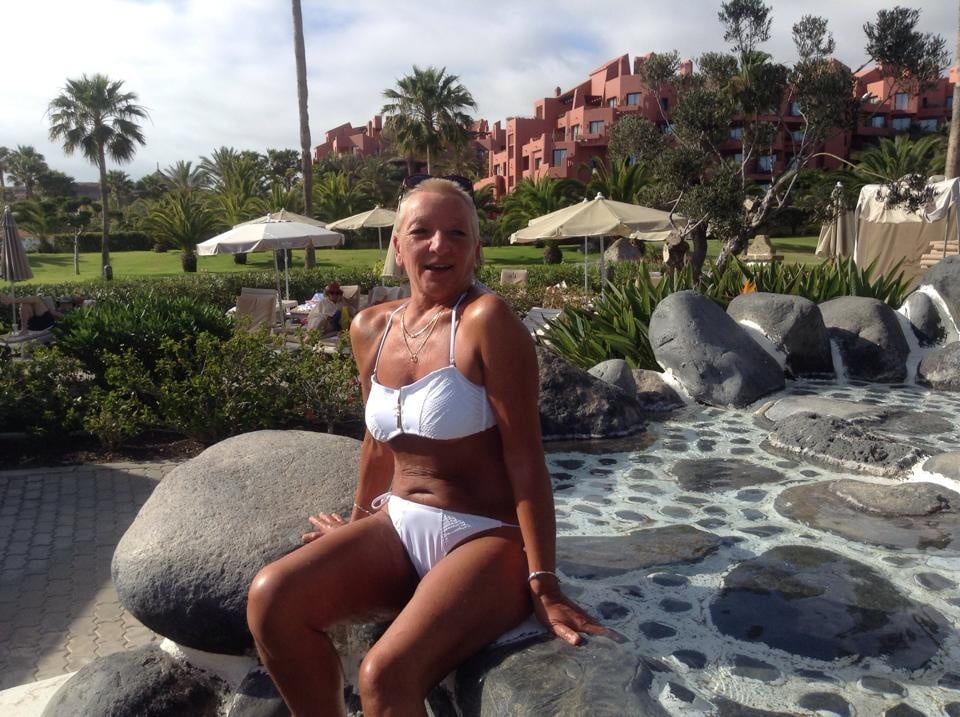 Verano, sol, sirenas vii
 #91425627