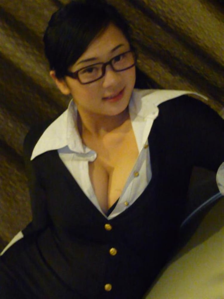 Chinese big tits hooker #92580821