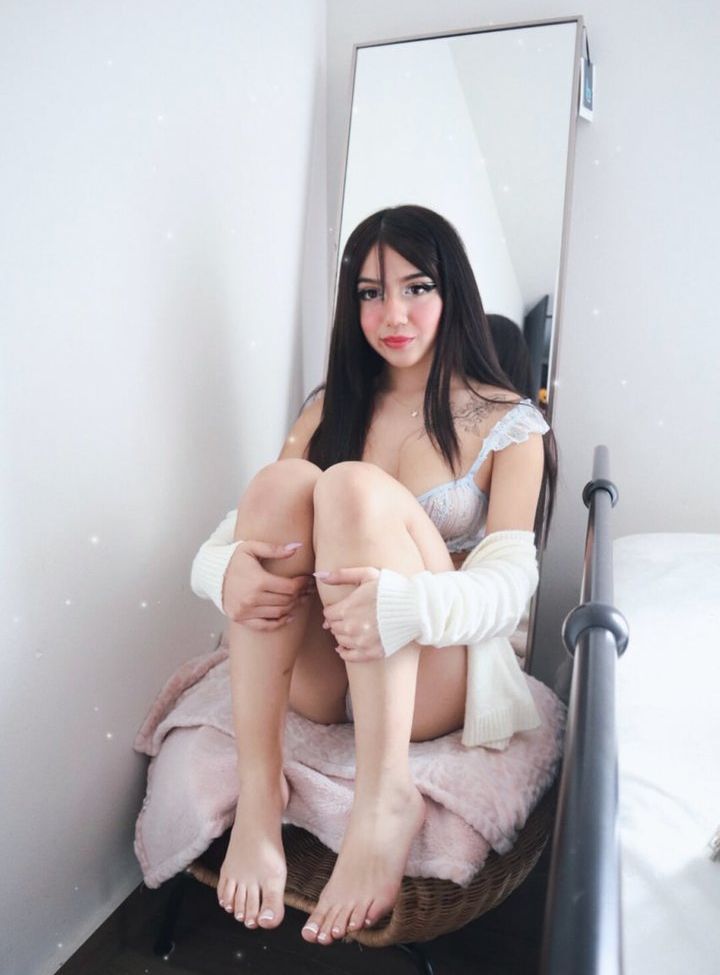 Lily Rabbit desnuda #109816653