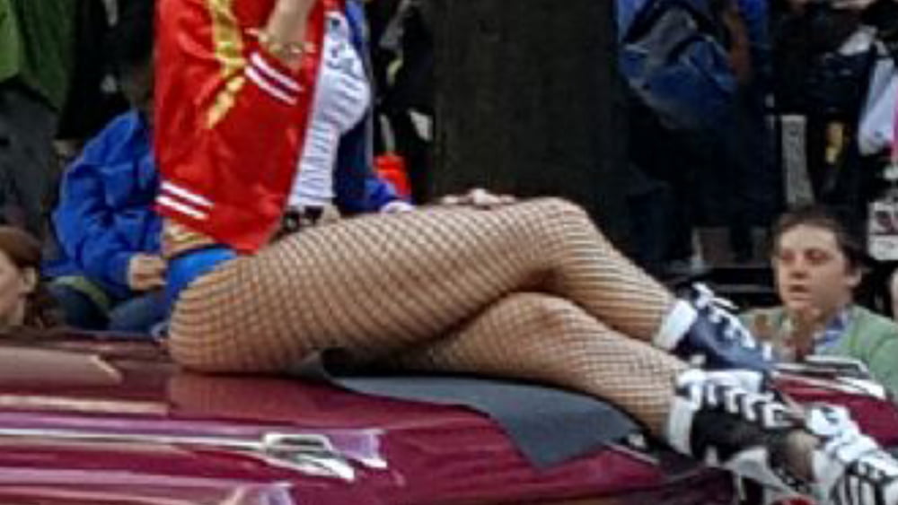 Voyeur-Bilder von Frauen bei der Dragon-Con-Parade - Titten und As
 #104702037