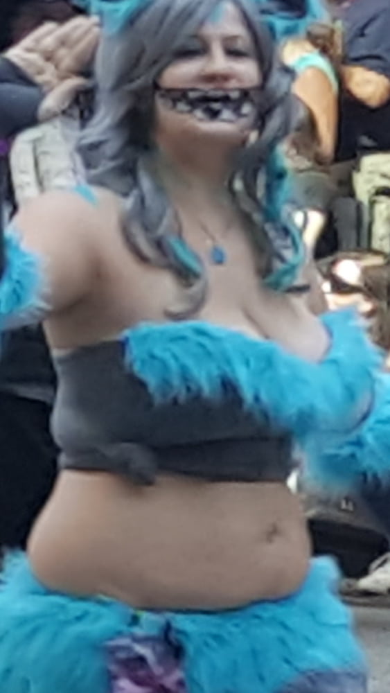 Voyeur-Bilder von Frauen bei der Dragon-Con-Parade - Titten und As
 #104702060