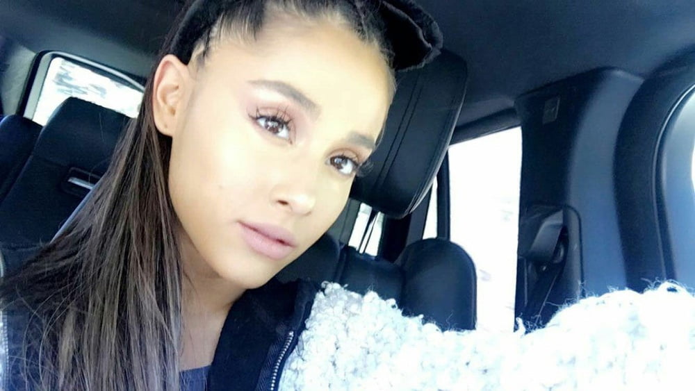 Ariana grande il vero volto della regina ari
 #102208944