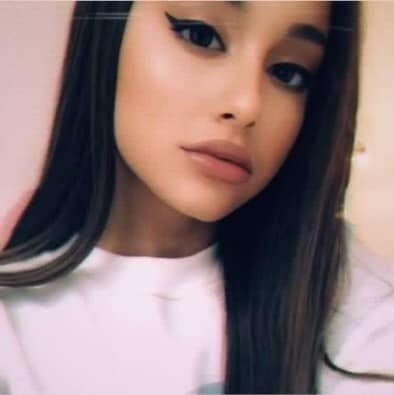 Ariana grande il vero volto della regina ari
 #102209016