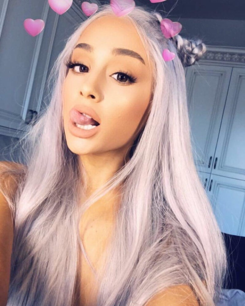 Ariana grande il vero volto della regina ari
 #102209743