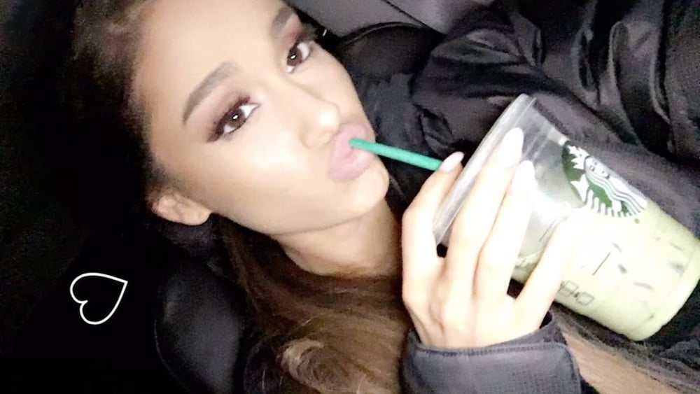 Ariana grande il vero volto della regina ari
 #102209879