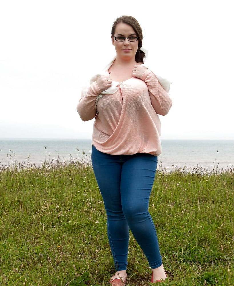 Bbw mix 593 (en el mar)
 #105152304