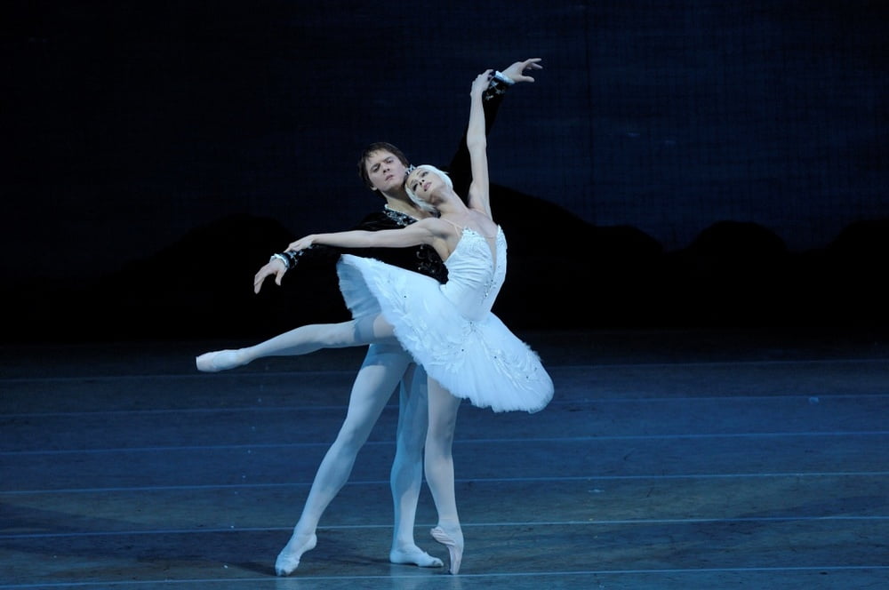 Ballerinas
 #94465497