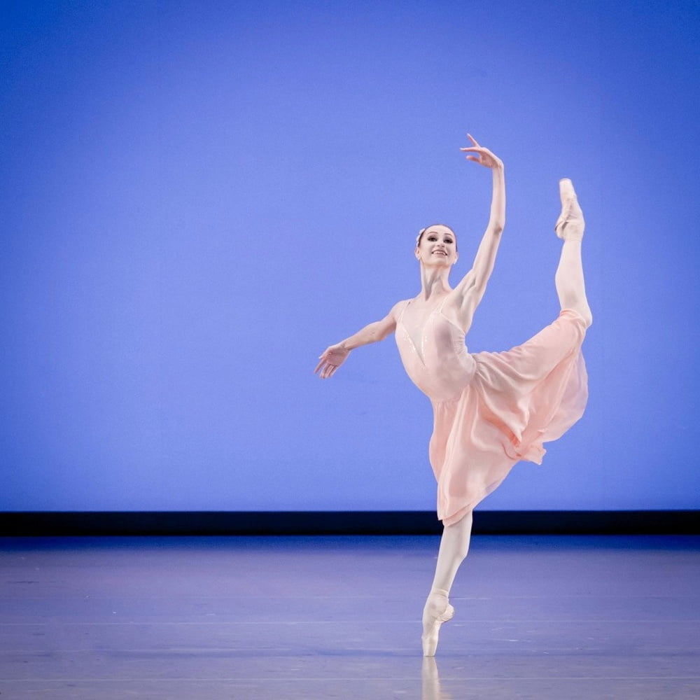Ballerinas
 #94466266