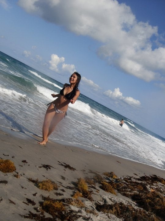 Tropical Babes #95904617