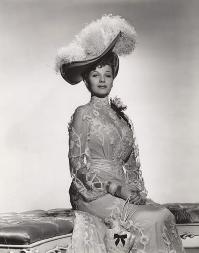 Rita Hayworth (Die Erdbeerblondine, 1941)
 #88732981