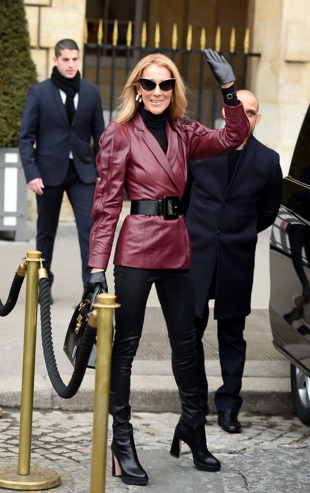 Célébrité féminine - Céline Dion
 #103907343