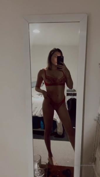 Insta Girl Lysandre Nadeau nue (com hard) #96466042