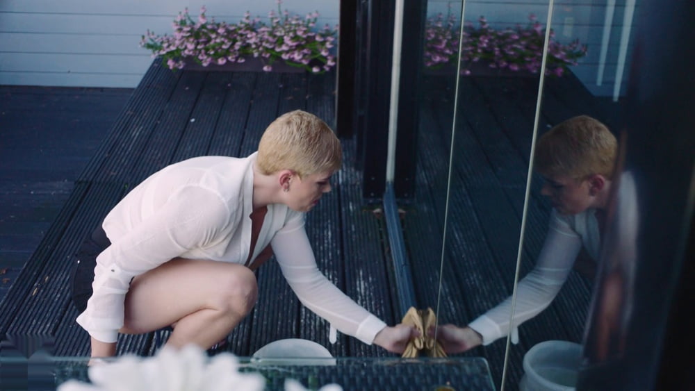 Nena madura caliente.
 #103105364