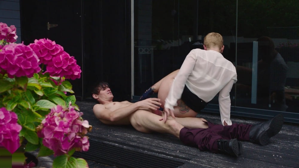 Nena madura caliente.
 #103105814