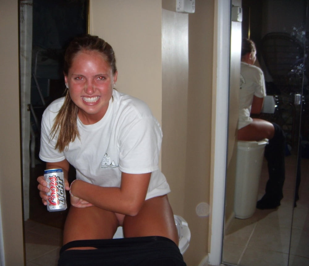 Cachonda cachonda 63
 #82286351