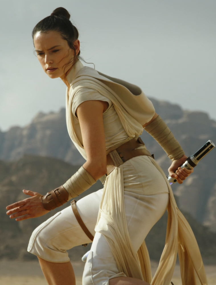 Daisy Ridley Fit As Fuck 2 #95686155