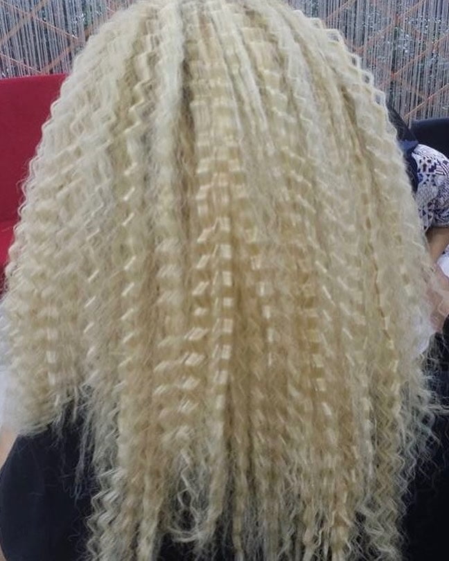 Cheveux crépus 4 ( cheveux sexy )
 #95336089