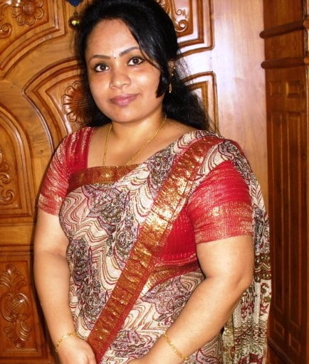 Bengalí corto y primo cubby
 #92678229