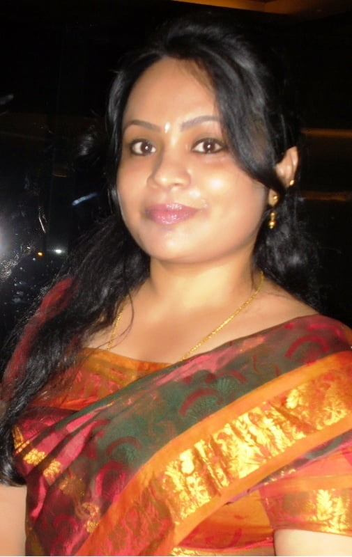 Bengalí corto y primo cubby
 #92678278