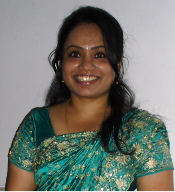 Bengalí corto y primo cubby
 #92678291