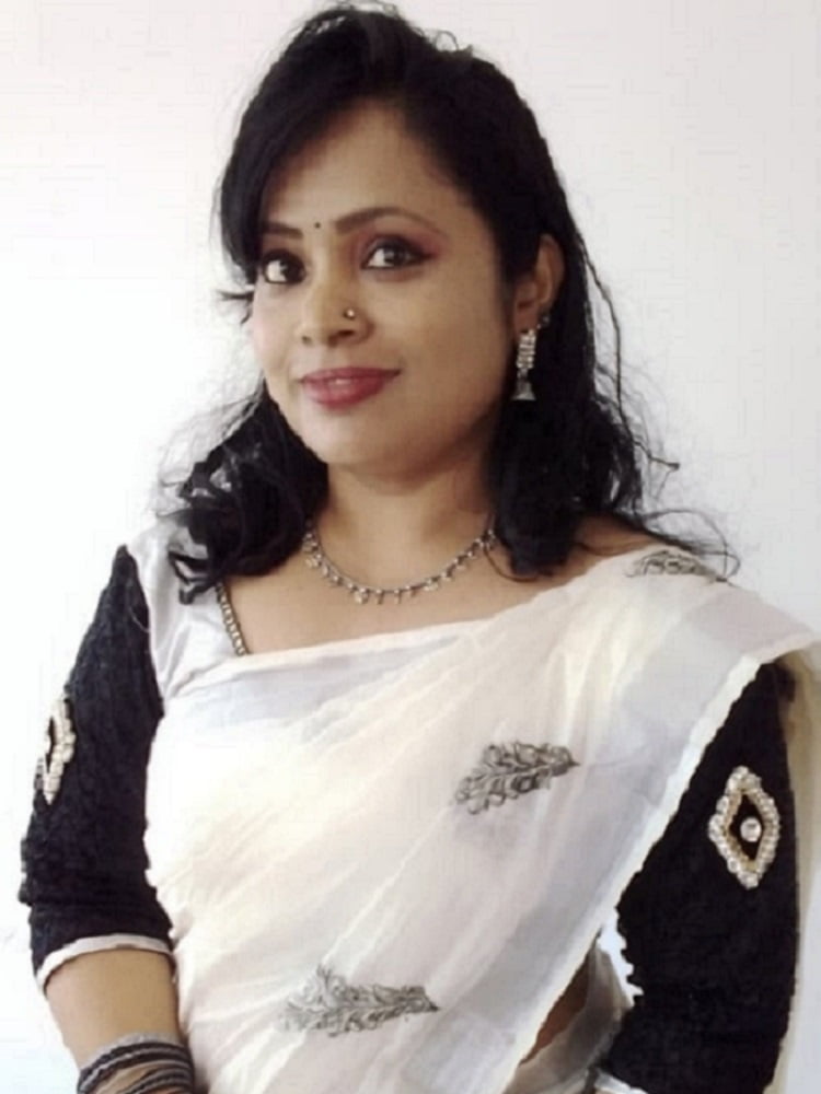 Bengalí corto y primo cubby
 #92678342