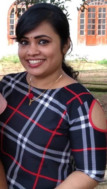 Bengalí corto y primo cubby
 #92678355