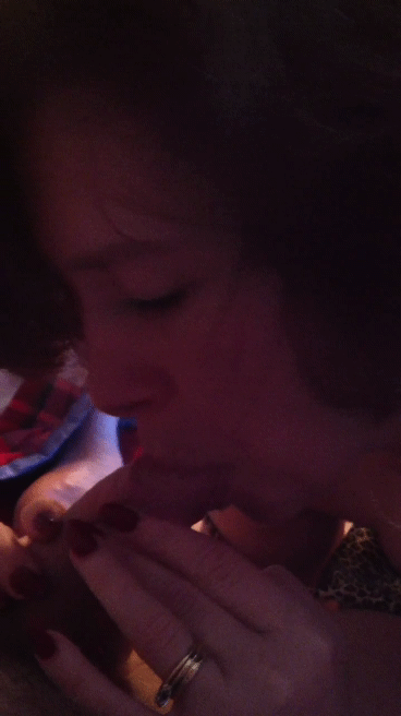 GIFS TROVATI IN RETE #100915609