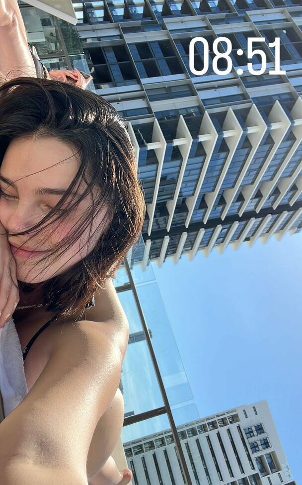 Inde Navarrette desnuda #108100944