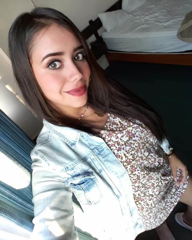 Abigail, Peru #90065172