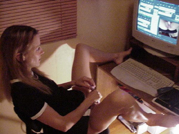 Swinging in the office #101050065