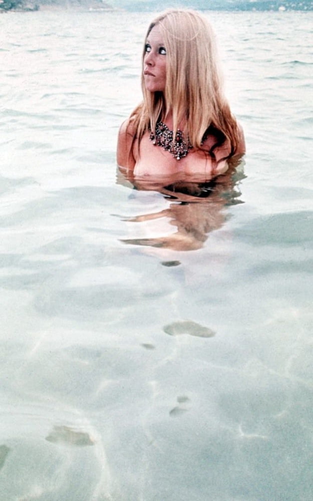 Brigitte Bardot #79872398