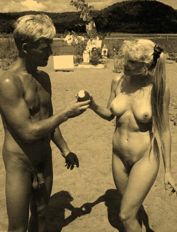 Vintage nudist
 #106049830