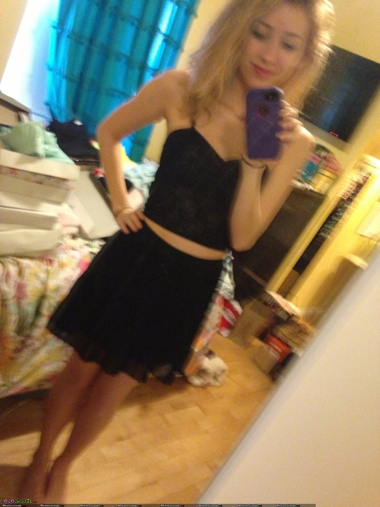 露出した妻たち 10
 #93890143