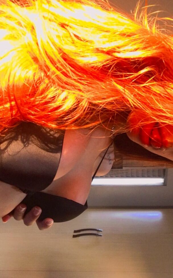 Nicky.Oberlin desnuda #108111001