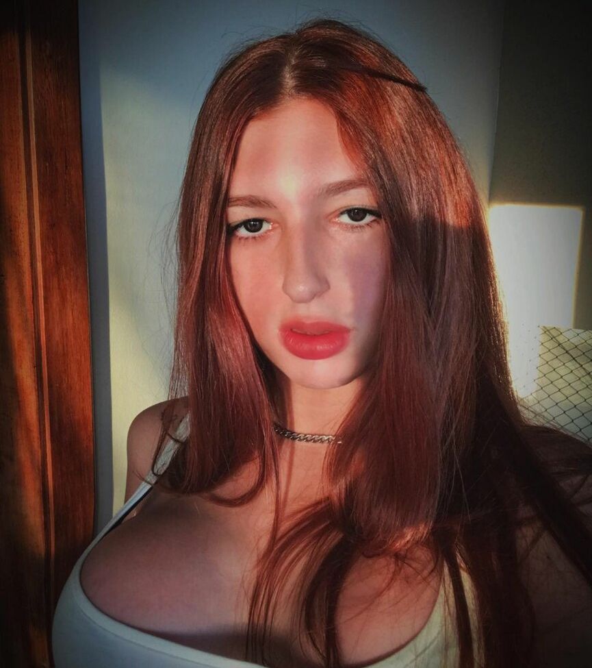 Nicky.Oberlin desnuda #108111026