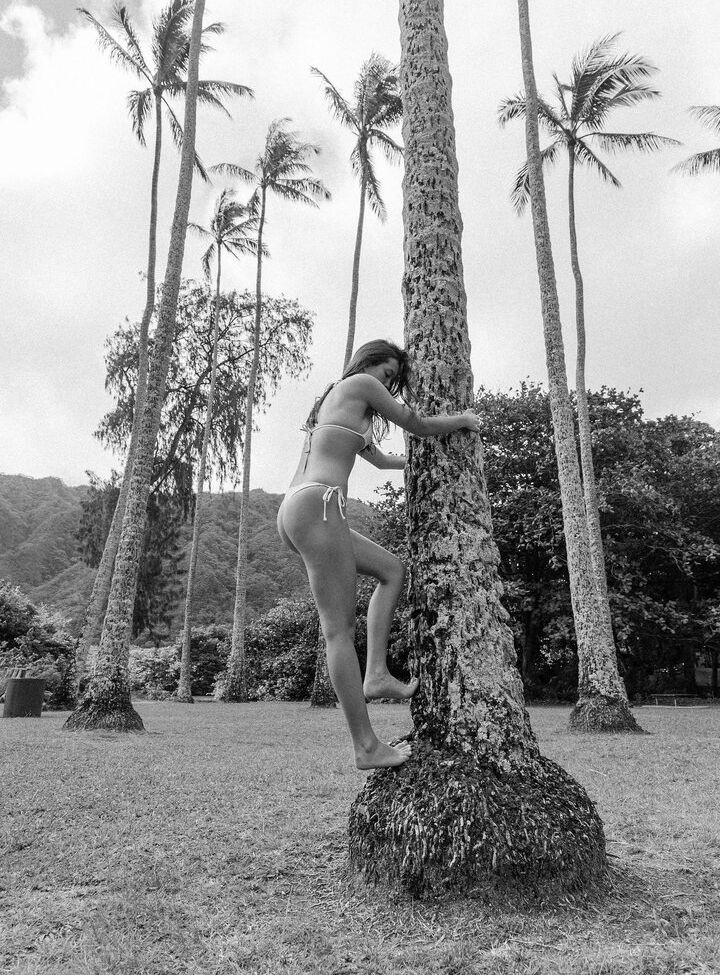 Lily Chee desnuda #109343229