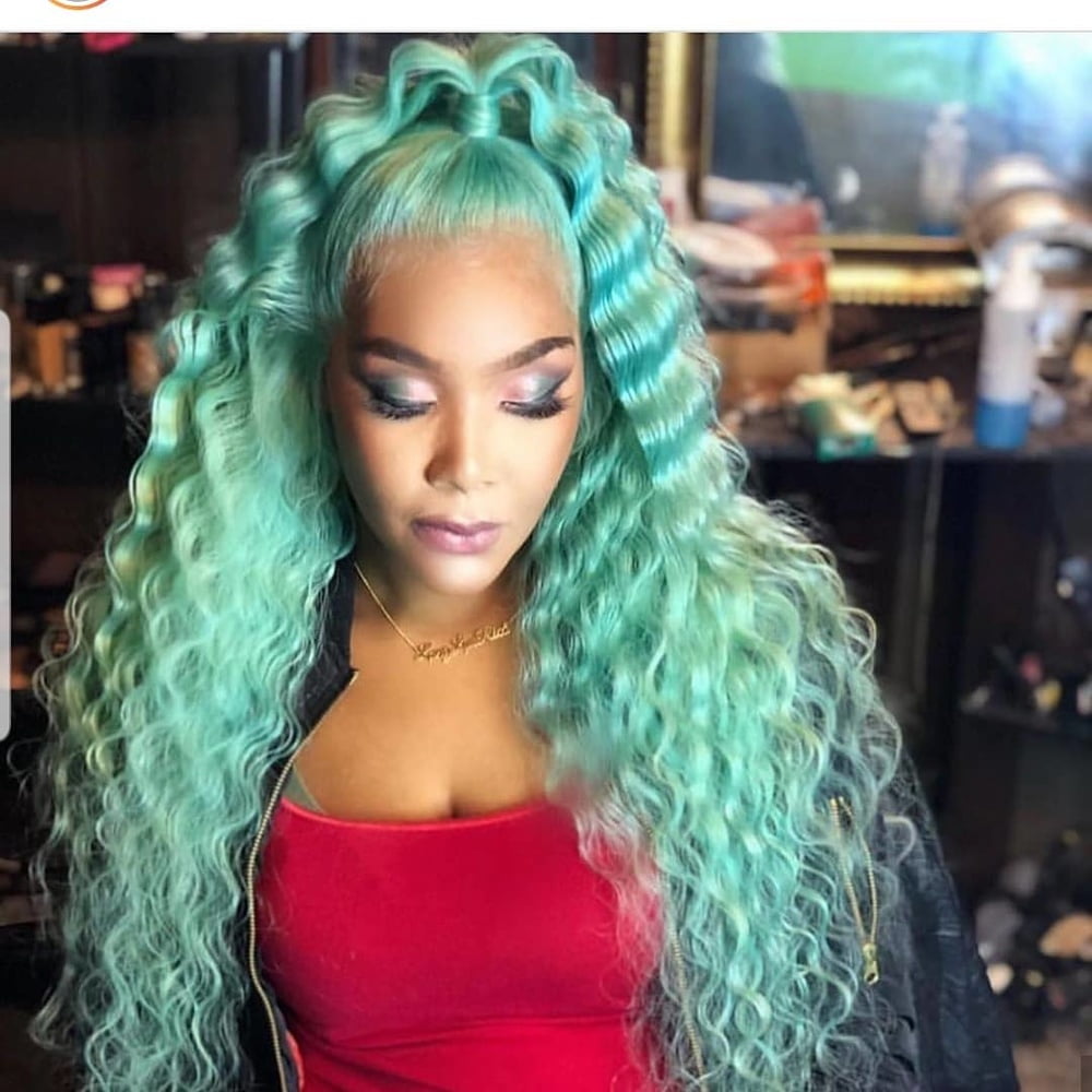 Crimped hair cuties
 #95795900