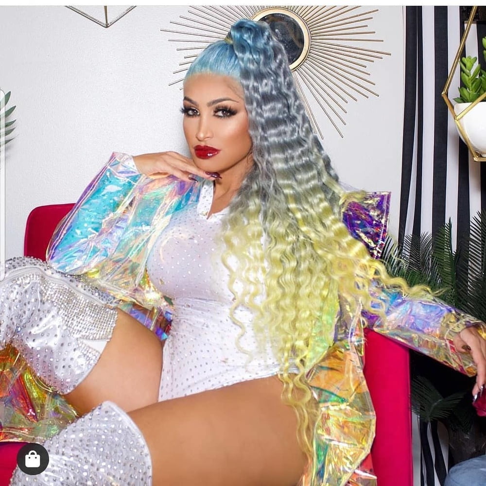 Crimped hair cuties
 #95795910