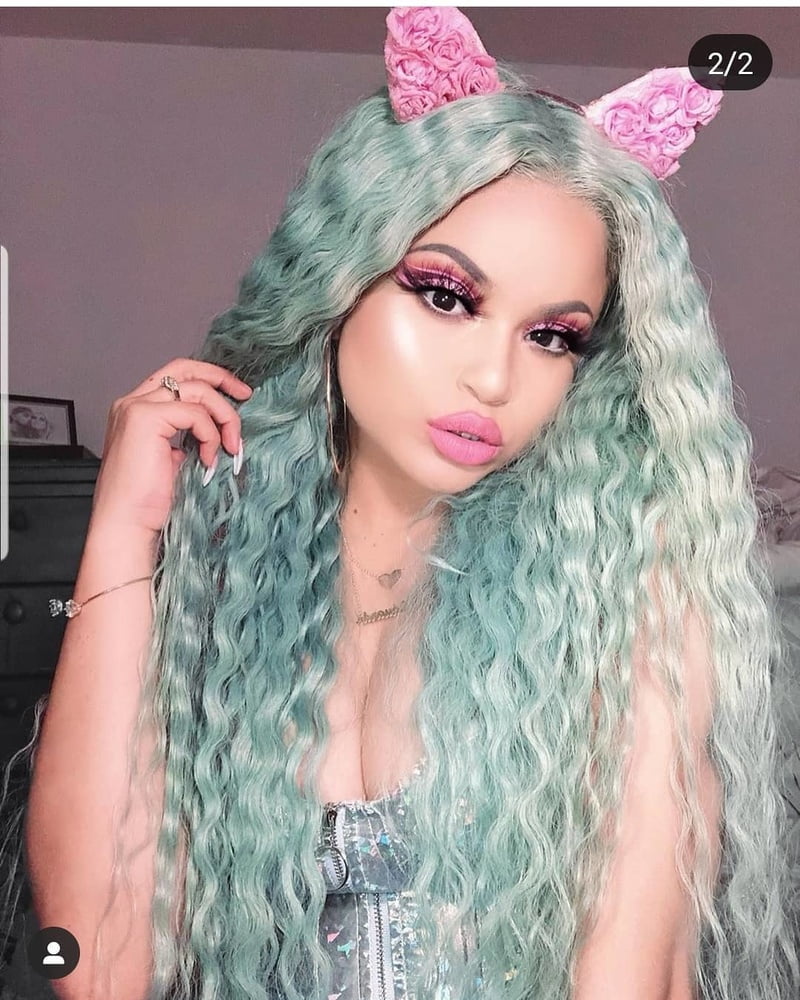 Crimped hair cuties
 #95795917