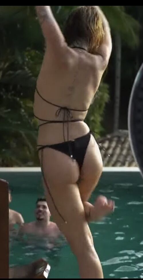 Loud Thaiga desnuda #108327453