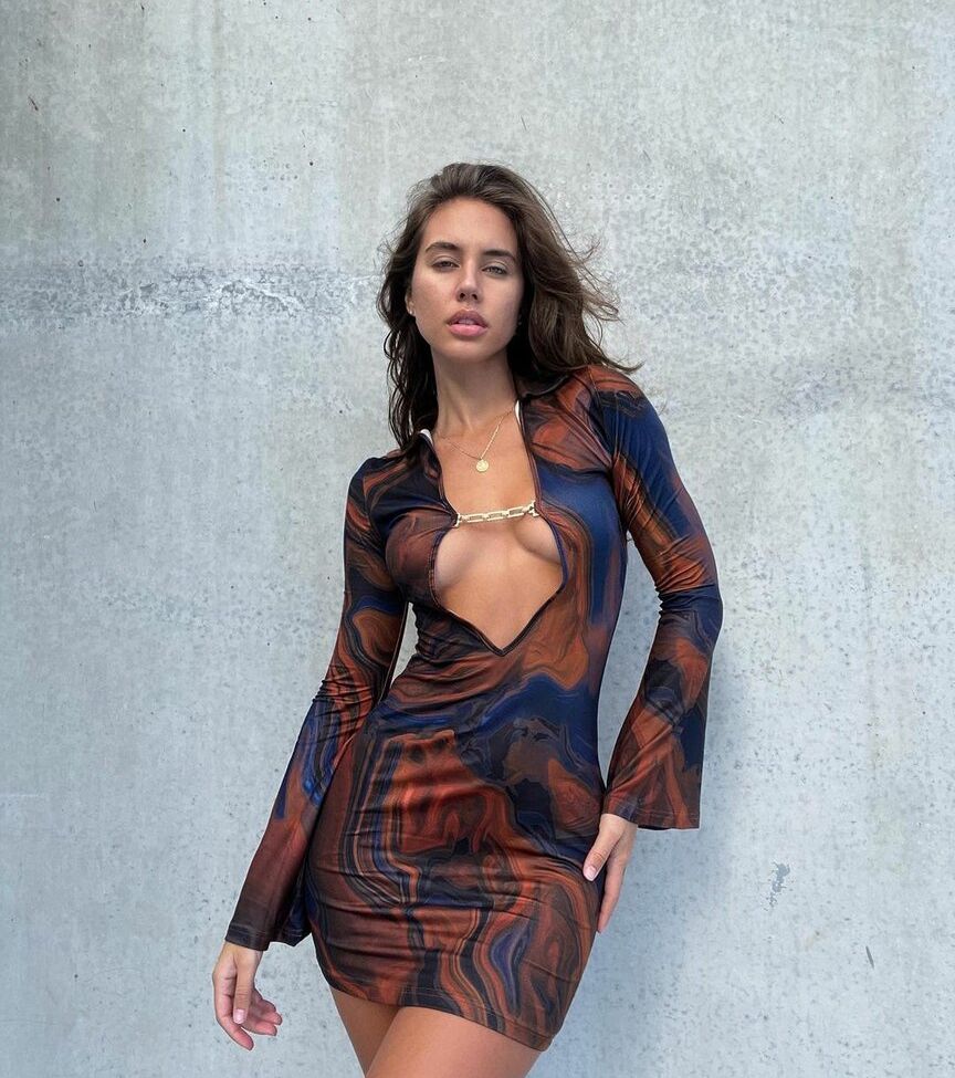 Brit Manuela nackt #107950671