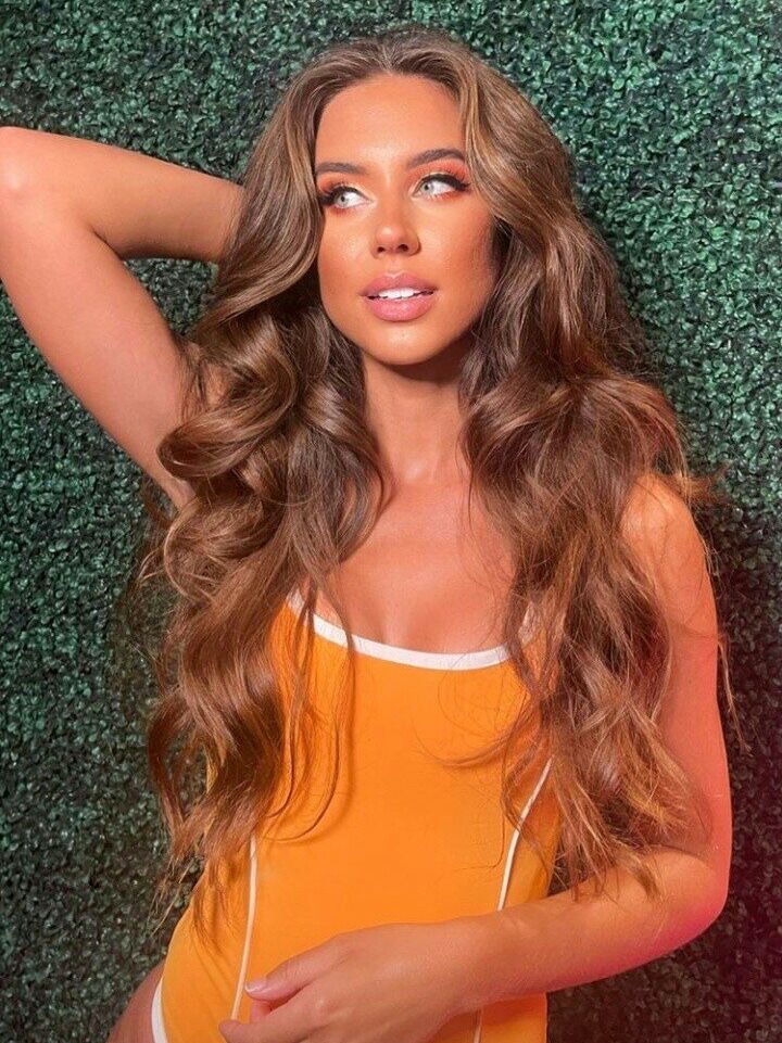 Brit Manuela nackt #107950989