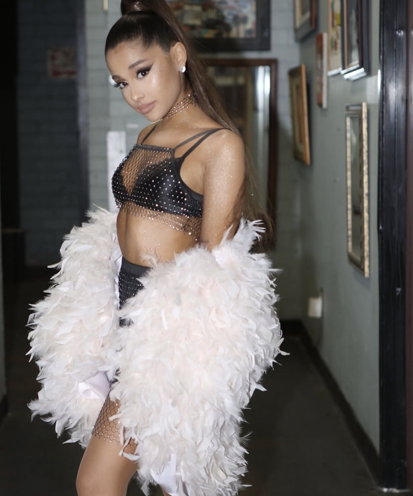 Ariana Grande #87988239