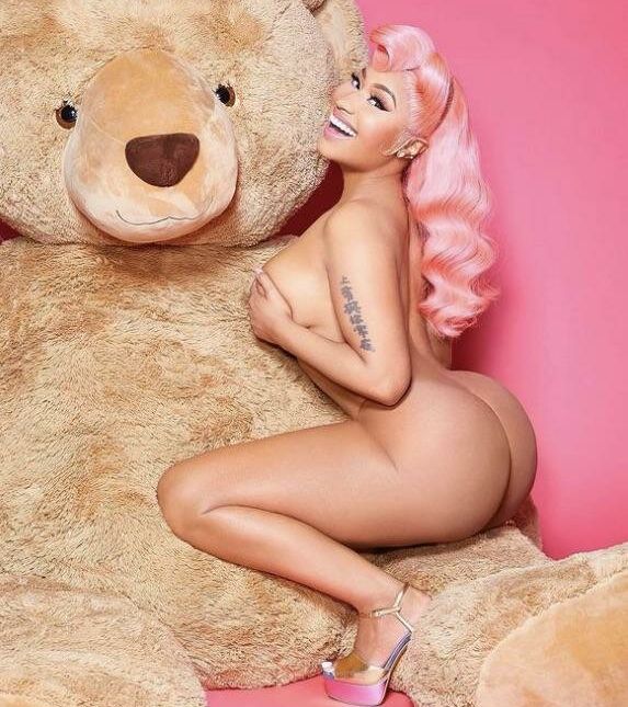 Nicki Minaj nude #107776781